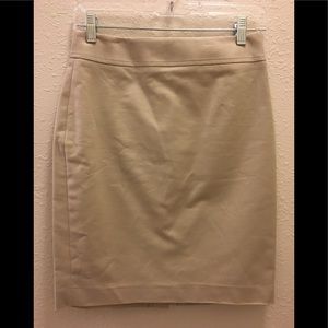 Banana Republic classic Khaki Pencil Skirt Size 0